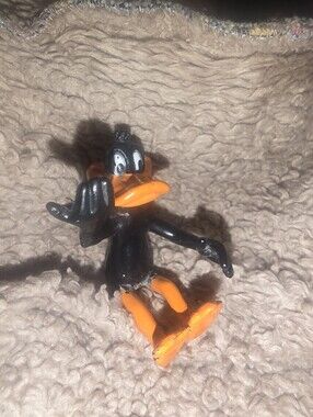 Looney Tunes Sitting Daffy Duck PVC 2" Figure Charan Warner Bros 1989